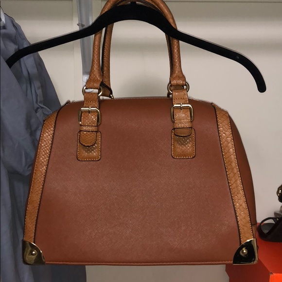 Stylish Aldo Purse - Picture 2 of 4
